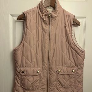 REVERSIBLE LADY VEST.  Perfect for fall and winter weekends